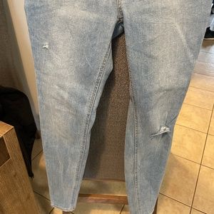 Bershka push-up jeans size USA 02 euro 34